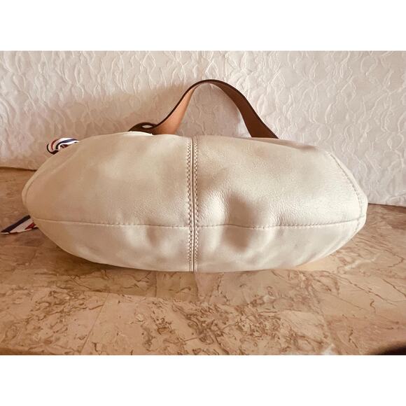 Coach Ergo Pleated hobo/soho white Leather Shoulder Bag F19730 - Picture 6 of 11